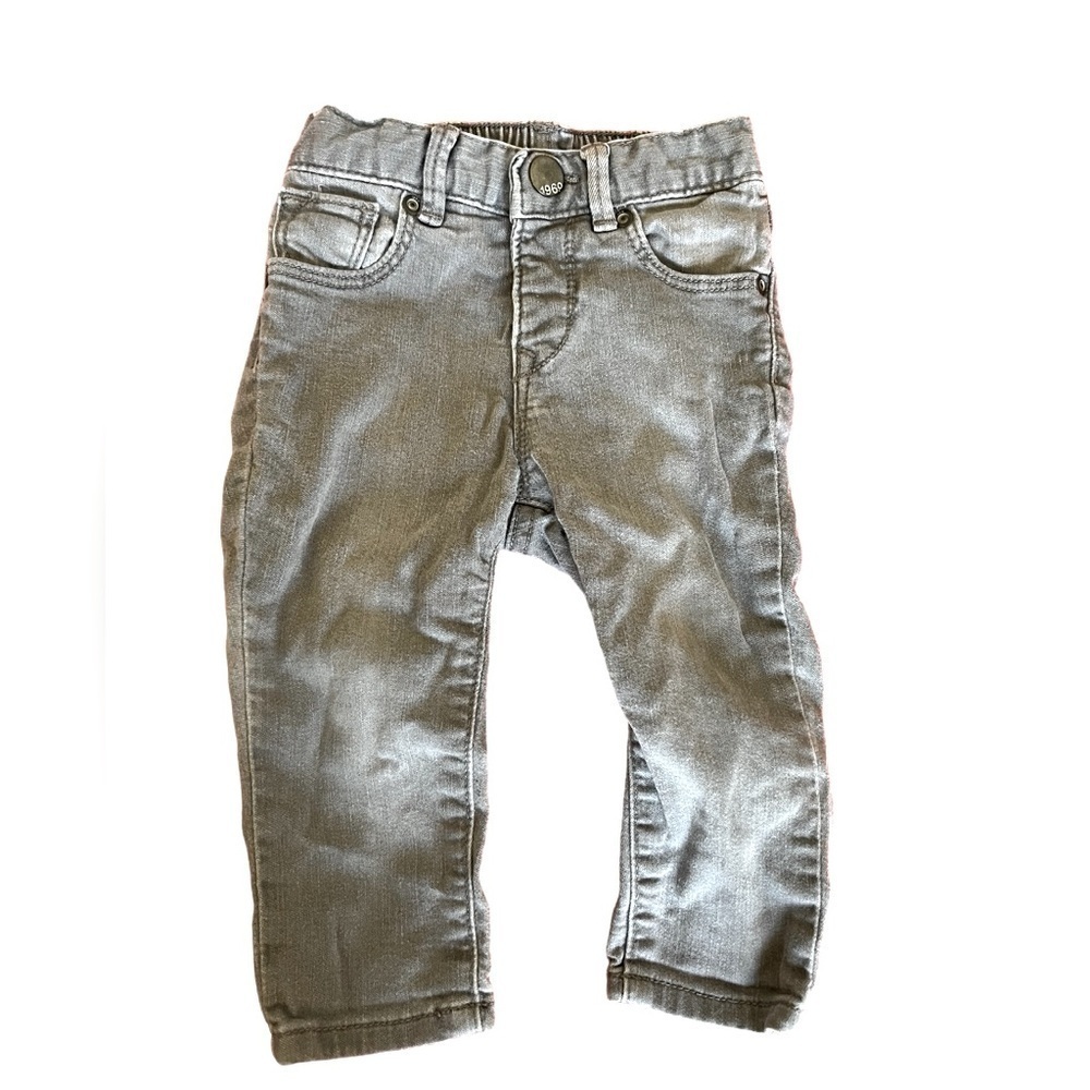 Baby Gap grey Jeggings 1969 line size 6-12 months button at top and zipper fly